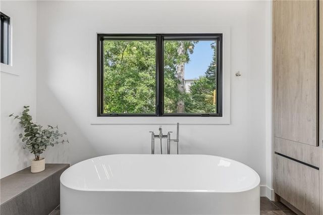 246 Garland Avenue, Decatur, GA 30030