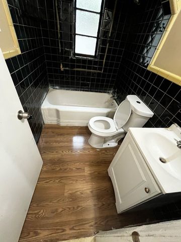 14027 Tacoma Street, Detroit, MI 48205