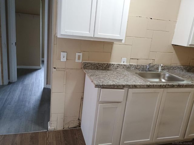 14027 Tacoma Street, Detroit, MI 48205