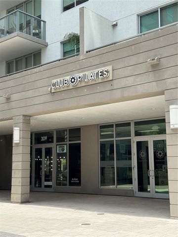 7875 NW 107th Ave 602, Doral, FL 33178