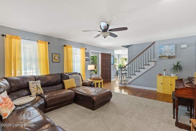 190 Spruce Ln, Mt Washington, KY 40047