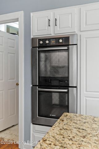 190 Spruce Ln, Mt Washington, KY 40047