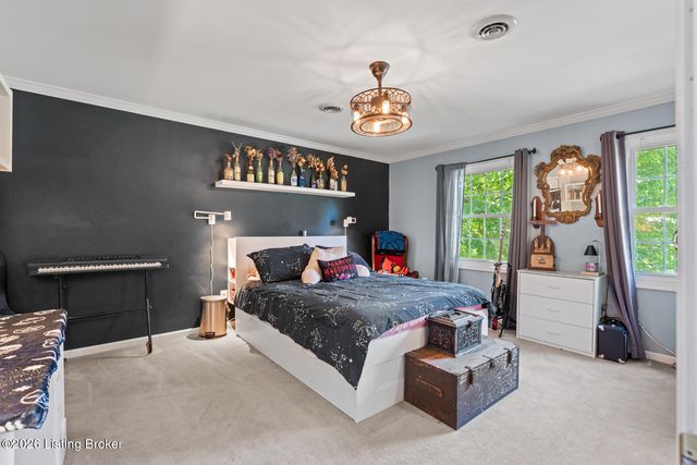 190 Spruce Ln, Mt Washington, KY 40047