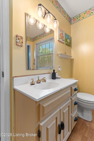 190 Spruce Ln, Mt Washington, KY 40047