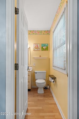 190 Spruce Ln, Mt Washington, KY 40047