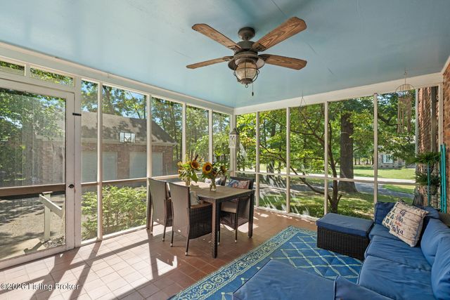 190 Spruce Ln, Mt Washington, KY 40047