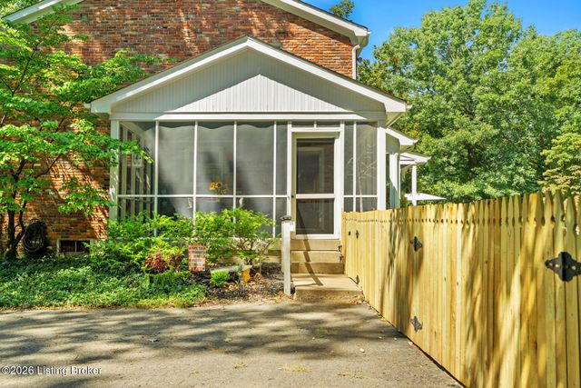 190 Spruce Ln, Mt Washington, KY 40047