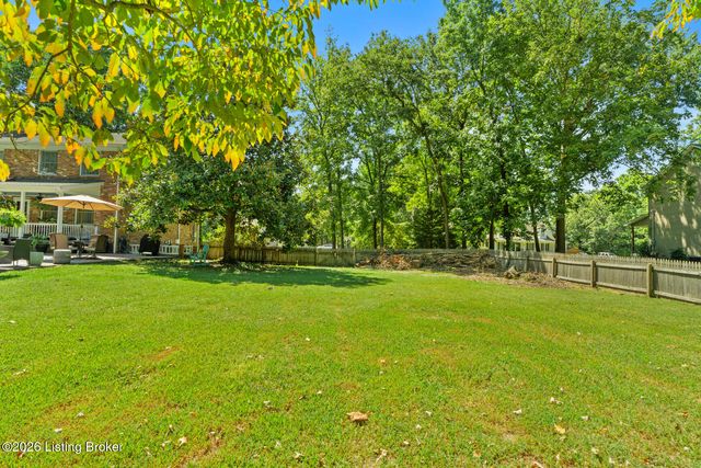 190 Spruce Ln, Mt Washington, KY 40047