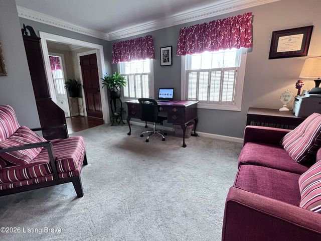 190 Spruce Ln, Mt Washington, KY 40047