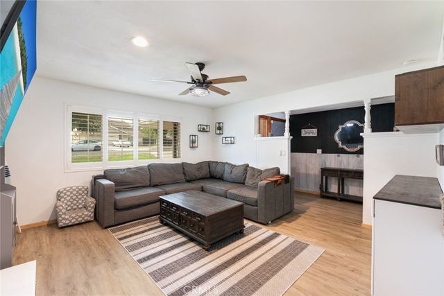 2102 Beatrice Drive, Corona, CA 92879