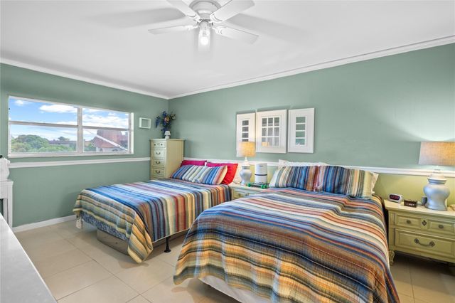 6201 N Falls Cir Drive 403, Lauderhill, FL 33319