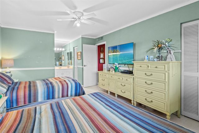 6201 N Falls Cir Drive 403, Lauderhill, FL 33319