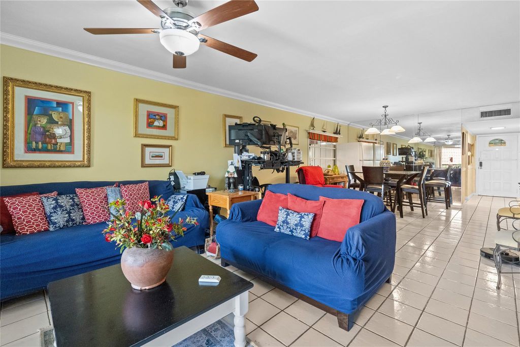 6201 N Falls Cir Drive 403, Lauderhill, FL 33319