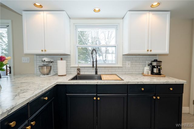 2852 Roswell Parkway, Eden, NY 14057