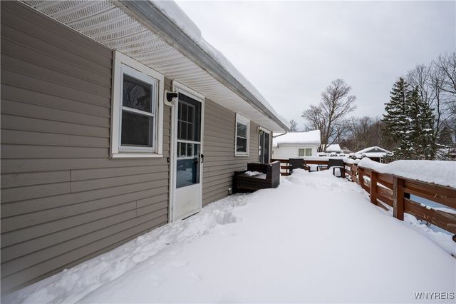 2852 Roswell Parkway, Eden, NY 14057