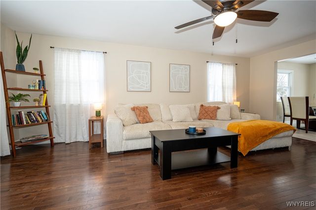 2852 Roswell Parkway, Eden, NY 14057