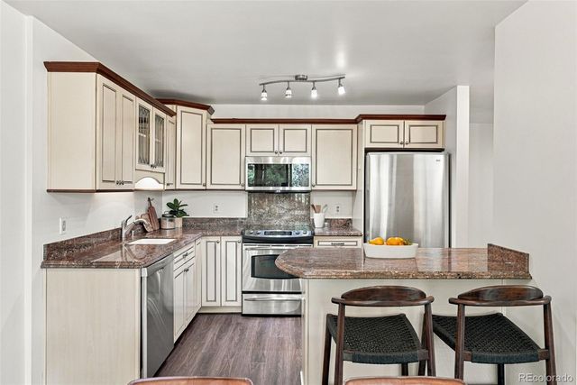 1223 Race Street 302, Denver, CO 80206