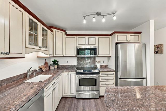 1223 Race Street 302, Denver, CO 80206
