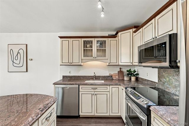 1223 Race Street 302, Denver, CO 80206