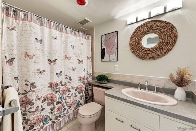 1223 Race Street 302, Denver, CO 80206