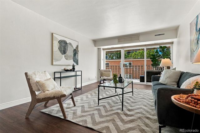 1223 Race Street 302, Denver, CO 80206