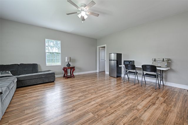 12153 FM 429, Terrell, TX 75161