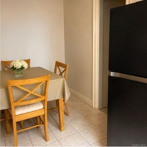 127 E 52nd Street, Brooklyn, NY 11203