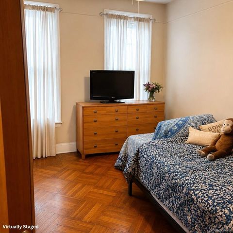 127 E 52nd Street, Brooklyn, NY 11203