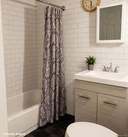 127 E 52nd Street, Brooklyn, NY 11203