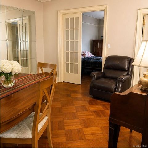 127 E 52nd Street, Brooklyn, NY 11203