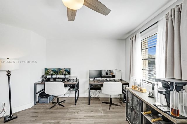 10501 W Broward Blvd 406, Plantation, FL 33324