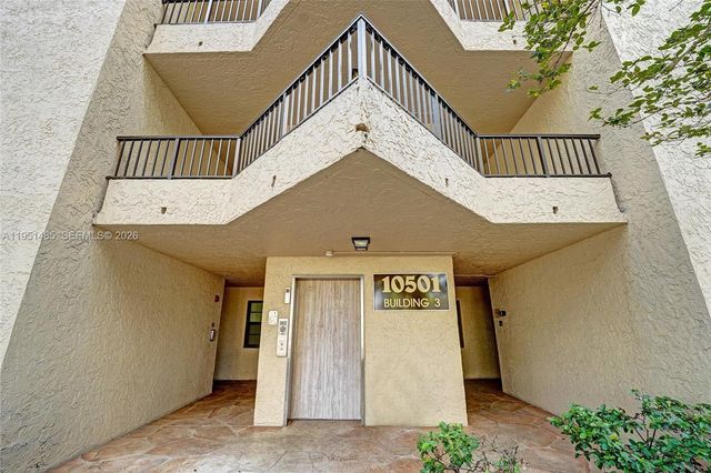 10501 W Broward Blvd 406, Plantation, FL 33324