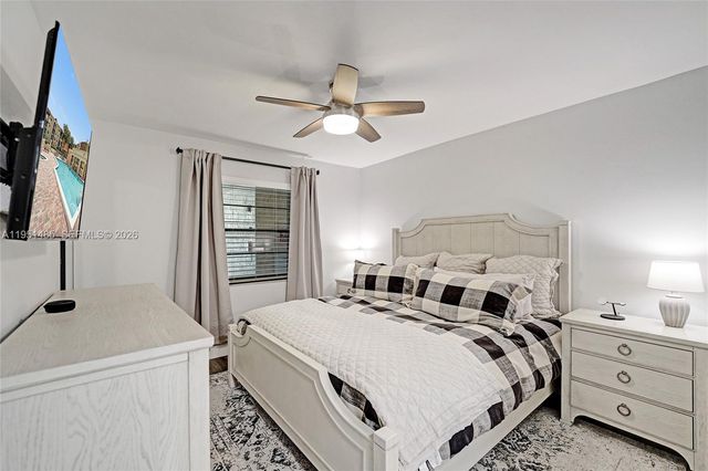 10501 W Broward Blvd 406, Plantation, FL 33324