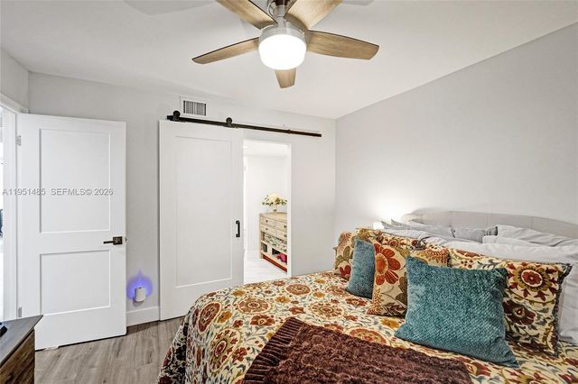 10501 W Broward Blvd 406, Plantation, FL 33324