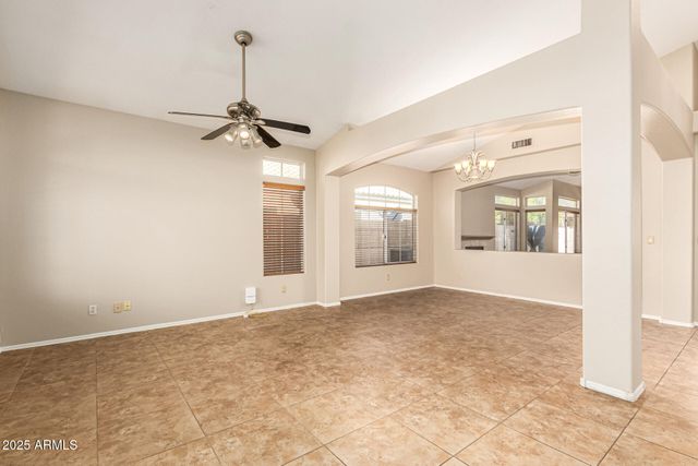 16617 S 14TH Street, Phoenix, AZ 85048