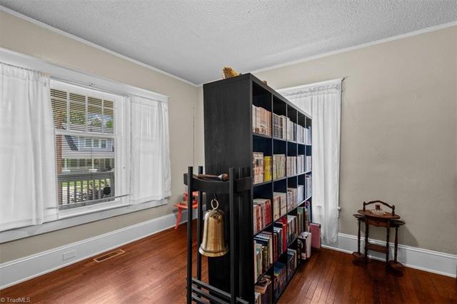 516 Julian Street, Greensboro, NC 27406