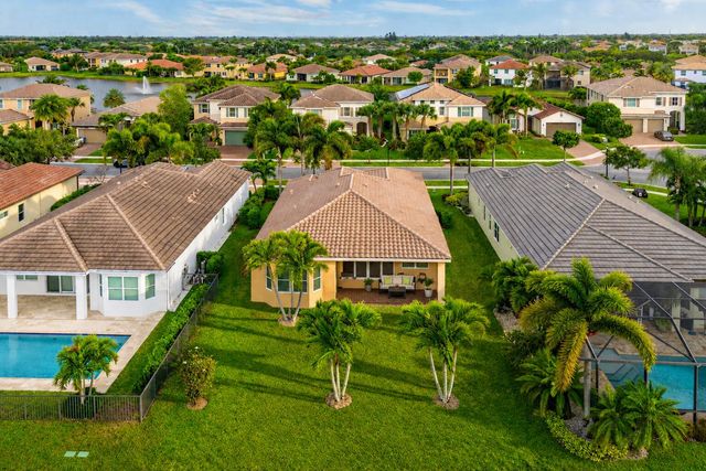 3028 Strada Court, Royal Palm Beach, FL 33411