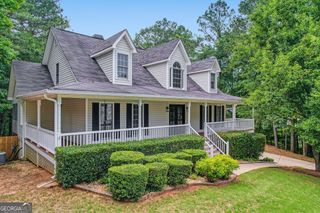 212 Warrenton Drive, Douglasville, GA 30134