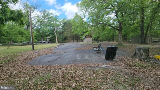 1033 MAPLE AVE, Atco, NJ 08004