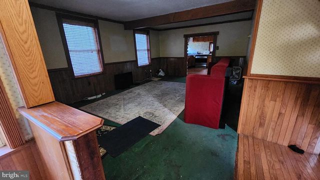 1033 MAPLE AVE, Atco, NJ 08004