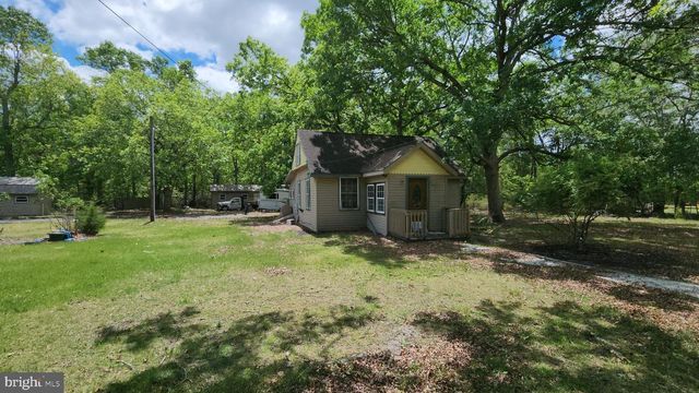 1033 MAPLE AVE, Atco, NJ 08004