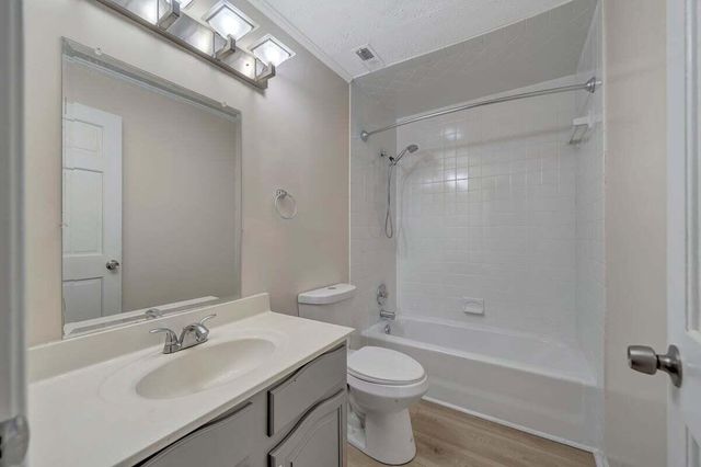 3190 Loch Haven DR, Roanoke, VA 24019