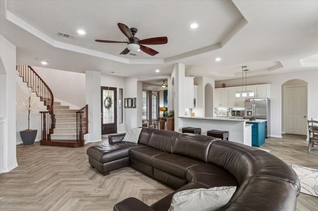 1830 Lakeside Drive, Seabrook, TX 77586