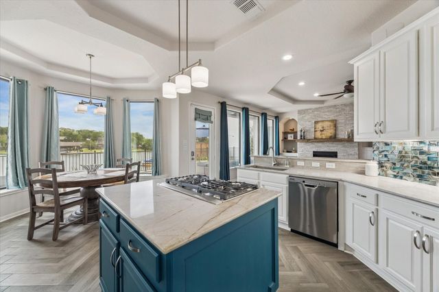 1830 Lakeside Drive, Seabrook, TX 77586