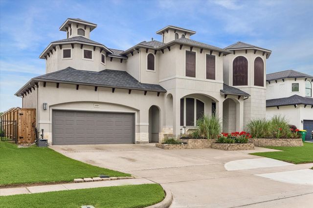 1830 Lakeside Drive, Seabrook, TX 77586