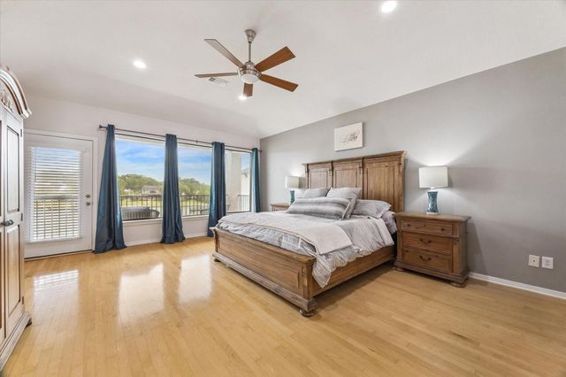 1830 Lakeside Drive, Seabrook, TX 77586