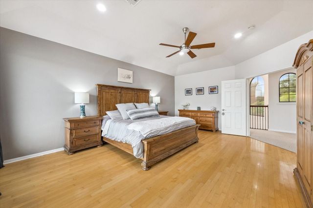 1830 Lakeside Drive, Seabrook, TX 77586