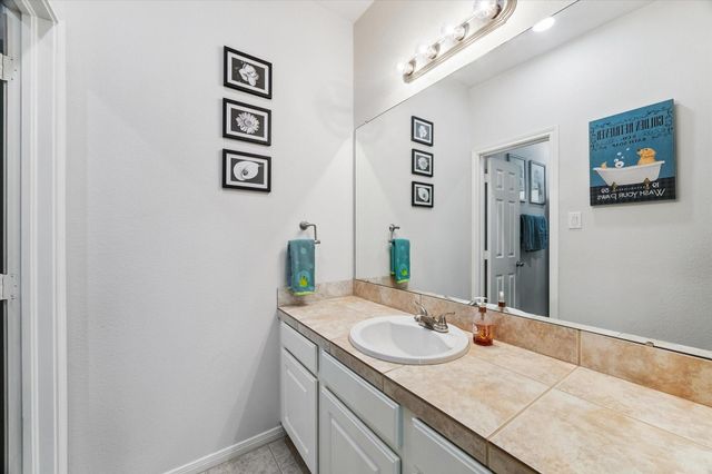 1830 Lakeside Drive, Seabrook, TX 77586