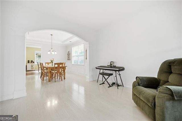 171 Mill Creek Drive, Canton, GA 30115