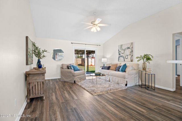 13241 MENDENHALL Place, Jacksonville, FL 32224